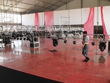 提供北京舞臺(tái)搭建出租、折疊舞臺(tái)、活動(dòng)舞臺(tái)租賃_北京